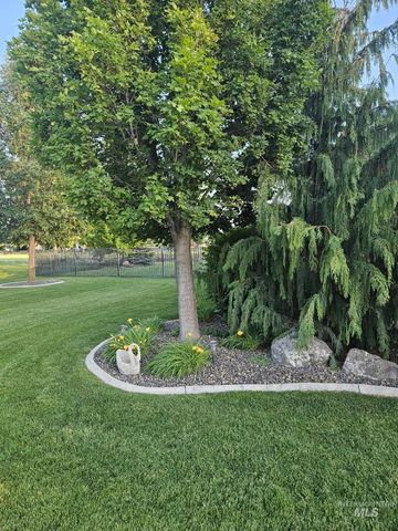 12153 W Touchrock Lane, Kuna, ID 83634