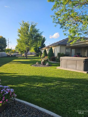 12153 W Touchrock Lane, Kuna, ID 83634