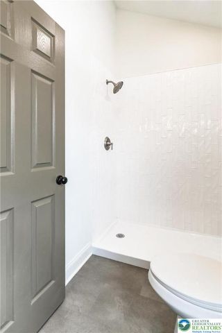 7908 Woodsbluff Run, Upper Macungie Twp, PA 18051