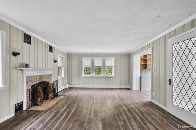 42192 Dequindre Road, Sterling Heights, MI 48314