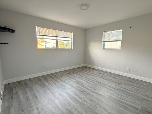 2950 NW 20th St, Fort Lauderdale, FL 33311