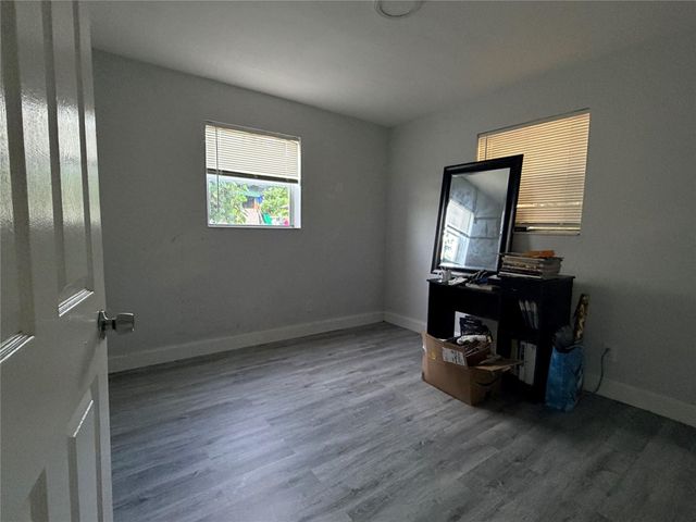 2950 NW 20th St, Fort Lauderdale, FL 33311