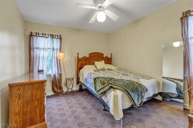 4221 Oak Park, Cleveland, OH 44109