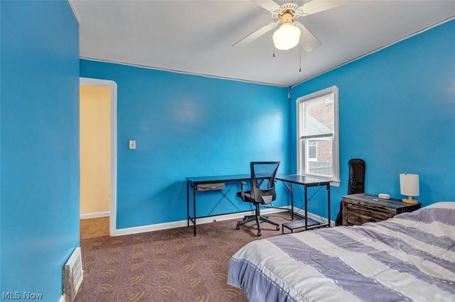 4221 Oak Park, Cleveland, OH 44109