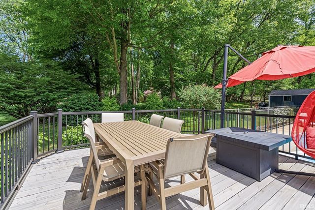 26416 Olympic Club Drive, South Bend, IN 46628