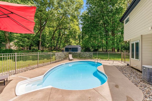 26416 Olympic Club Drive, South Bend, IN 46628