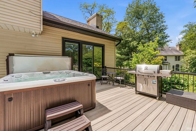 26416 Olympic Club Drive, South Bend, IN 46628