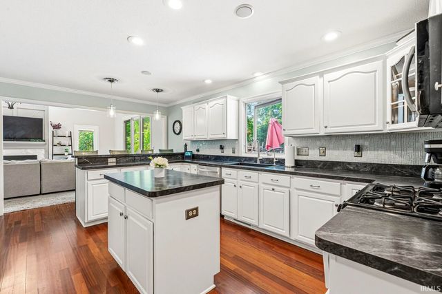 26416 Olympic Club Drive, South Bend, IN 46628