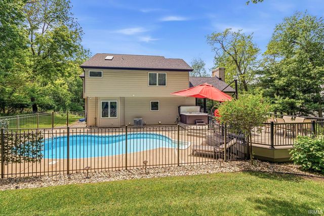 26416 Olympic Club Drive, South Bend, IN 46628