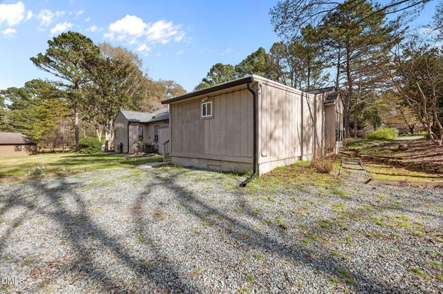 145 Windstone, Pittsboro, NC 27312