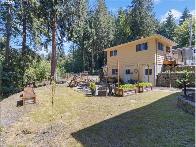 1125 FISHPOND Rd, Kelso, WA 98626