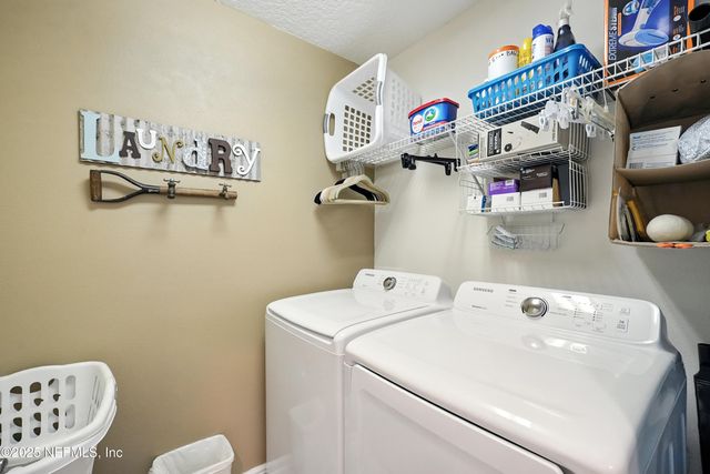 6387 AUTUMN BERRY Circle, Jacksonville, FL 32258