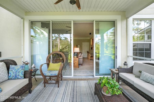 6387 AUTUMN BERRY Circle, Jacksonville, FL 32258