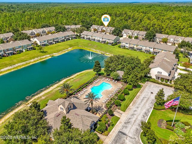 6387 AUTUMN BERRY Circle, Jacksonville, FL 32258