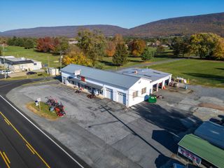 9800 S CONGRESS ST, New Market, VA 22844