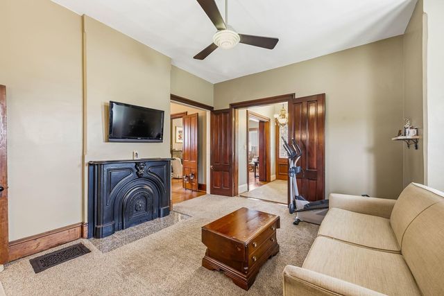 78 W Lincoln Avenue, Delaware, OH 43015