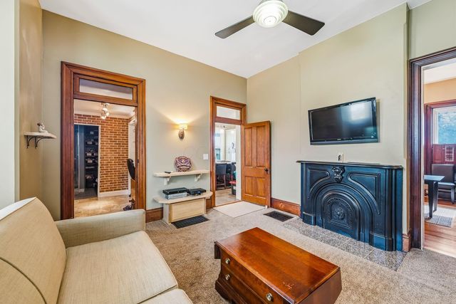 78 W Lincoln Avenue, Delaware, OH 43015