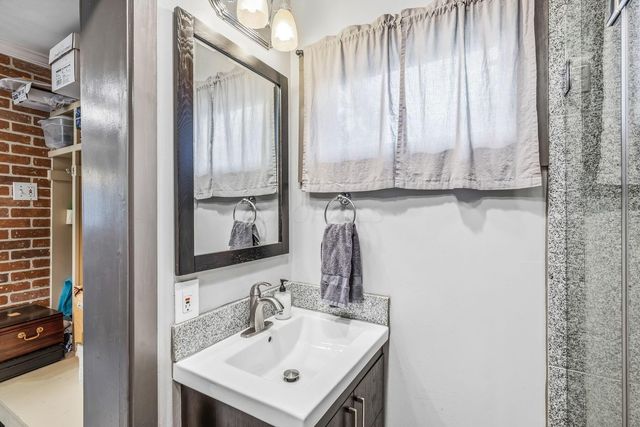 78 W Lincoln Avenue, Delaware, OH 43015