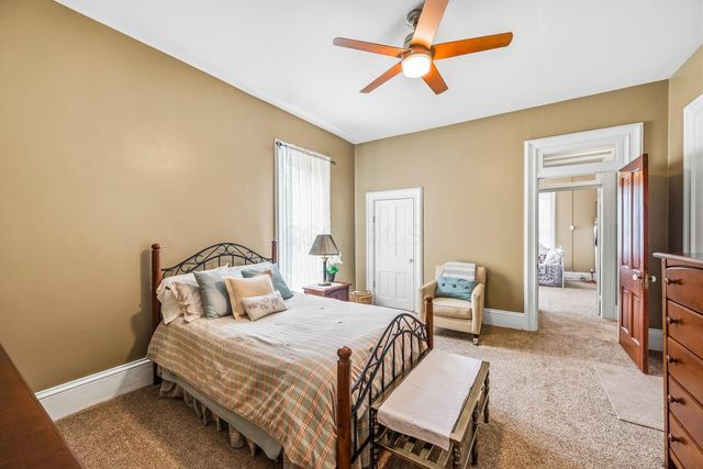 78 W Lincoln Avenue, Delaware, OH 43015
