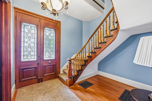 78 W Lincoln Avenue, Delaware, OH 43015