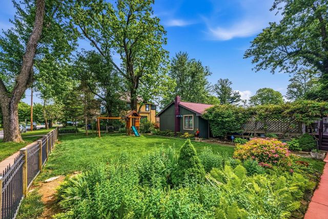 78 W Lincoln Avenue, Delaware, OH 43015
