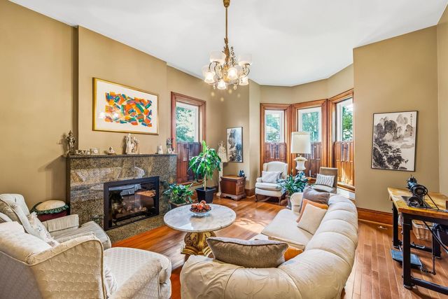78 W Lincoln Avenue, Delaware, OH 43015