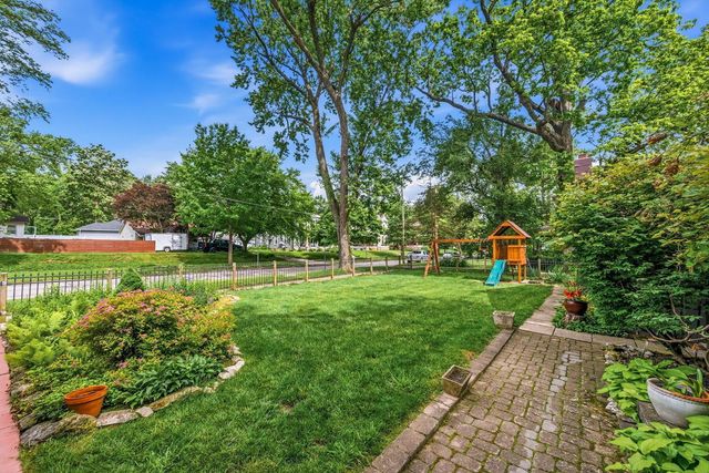 78 W Lincoln Avenue, Delaware, OH 43015