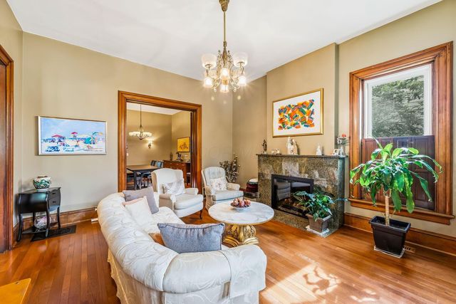 78 W Lincoln Avenue, Delaware, OH 43015