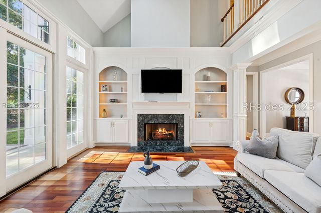 688 Colonial Dr, Hilton Head Island, SC 29926