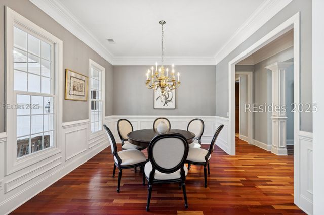 688 Colonial Dr, Hilton Head Island, SC 29926