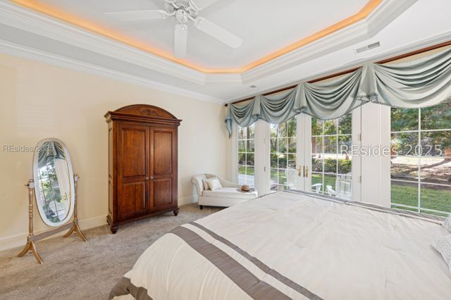 688 Colonial Dr, Hilton Head Island, SC 29926