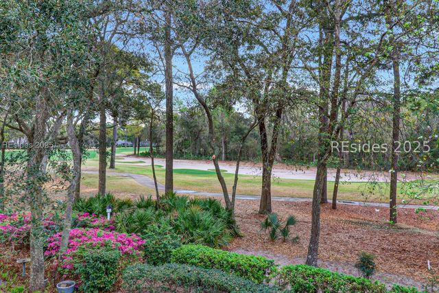 688 Colonial Dr, Hilton Head Island, SC 29926