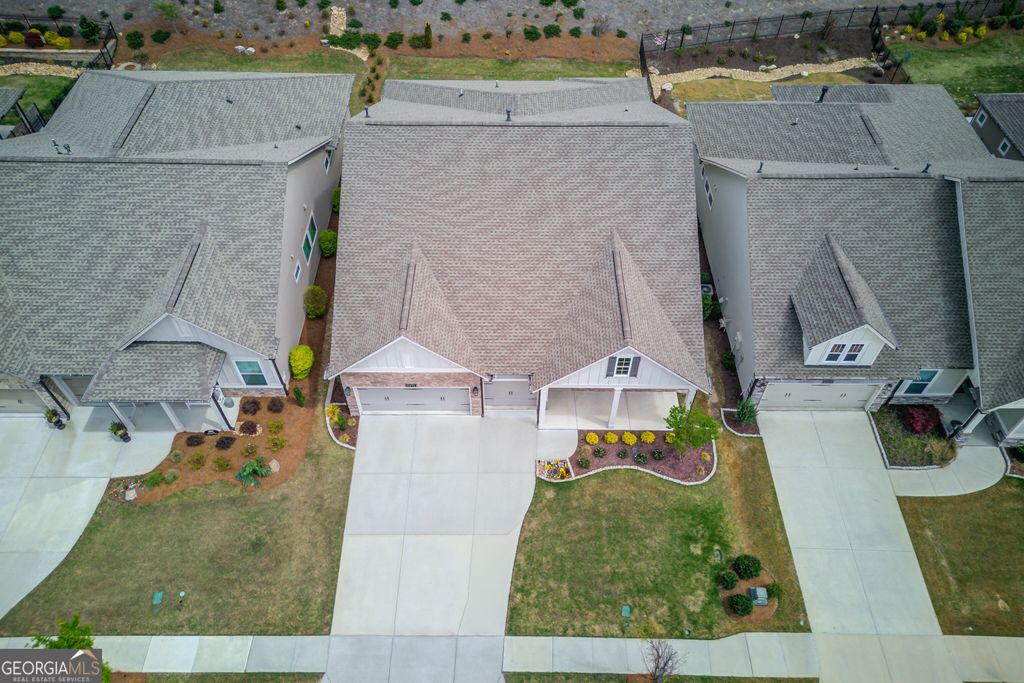6971 Scenic Overlook Trace, Flowery Branch, GA 30542 — photo 2