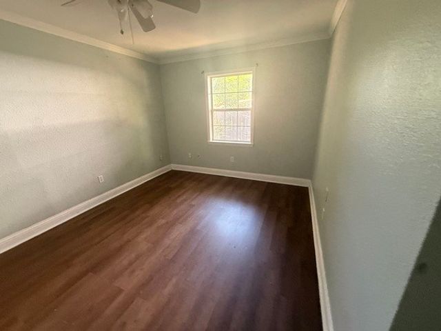 209 Lone Star Road, Trinidad, TX 75163
