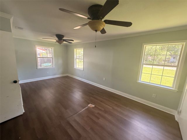 209 Lone Star Road, Trinidad, TX 75163