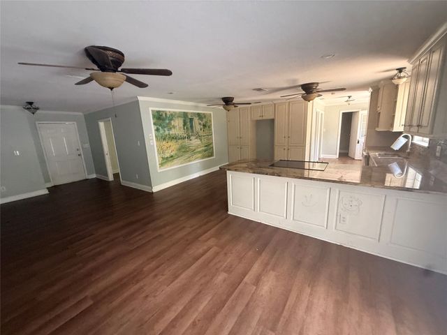 209 Lone Star Road, Trinidad, TX 75163
