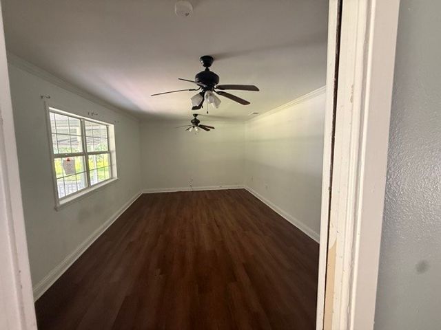 209 Lone Star Road, Trinidad, TX 75163