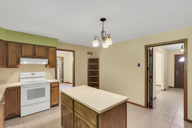 314 E Woodside Drive, Gambier, OH 43022
