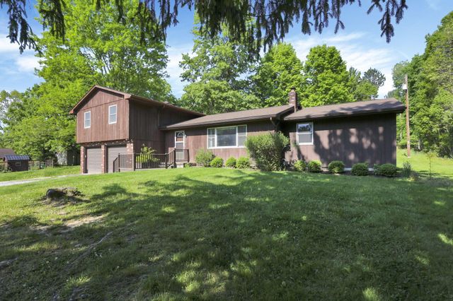314 E Woodside Drive, Gambier, OH 43022