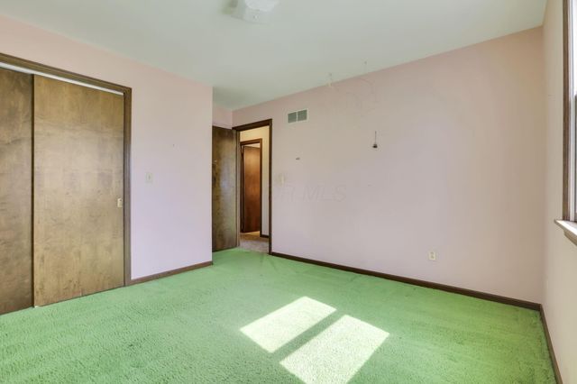 314 E Woodside Drive, Gambier, OH 43022