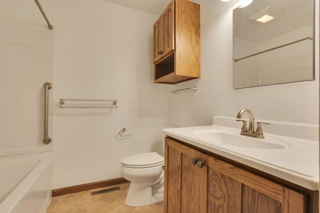 314 E Woodside Drive, Gambier, OH 43022