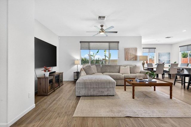 3088 Palomino Way, Hollister, CA 95023