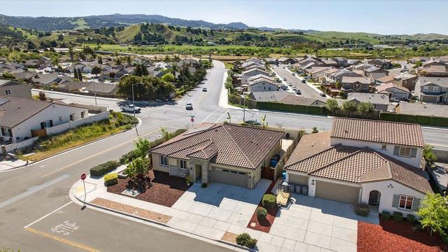 3088 Palomino Way, Hollister, CA 95023