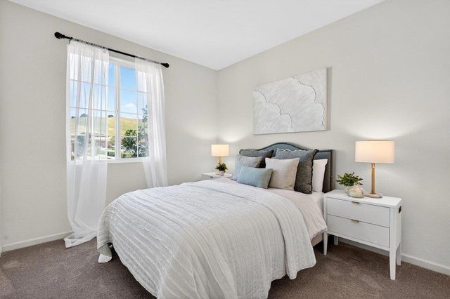 3088 Palomino Way, Hollister, CA 95023