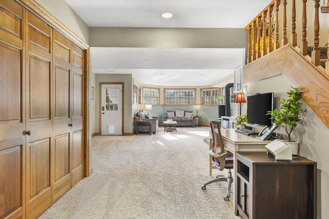 948 Timber Ridge Drive, Oregon, WI 53575