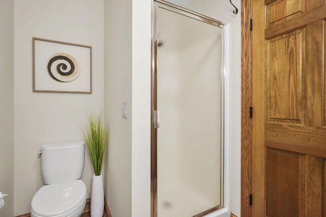 948 Timber Ridge Drive, Oregon, WI 53575