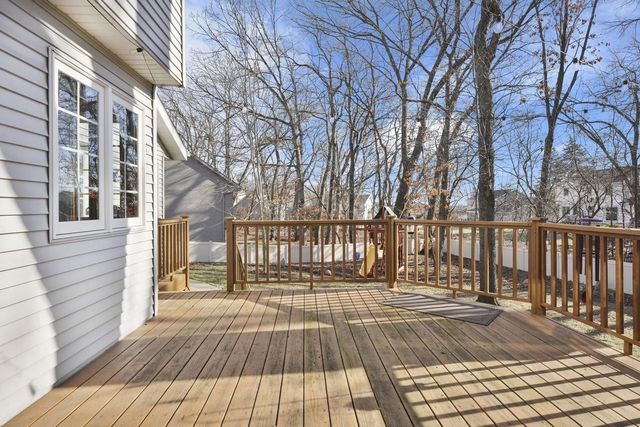 948 Timber Ridge Drive, Oregon, WI 53575