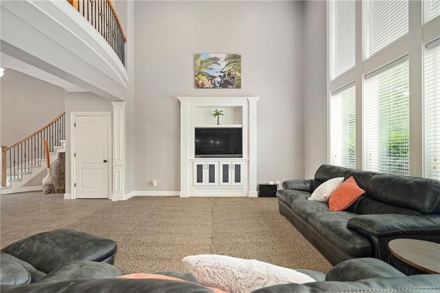 23632 W 52nd Terrace, Shawnee, KS 66226