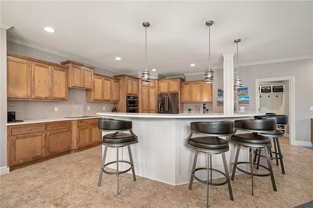 23632 W 52nd Terrace, Shawnee, KS 66226