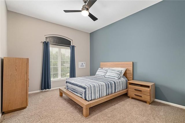 23632 W 52nd Terrace, Shawnee, KS 66226